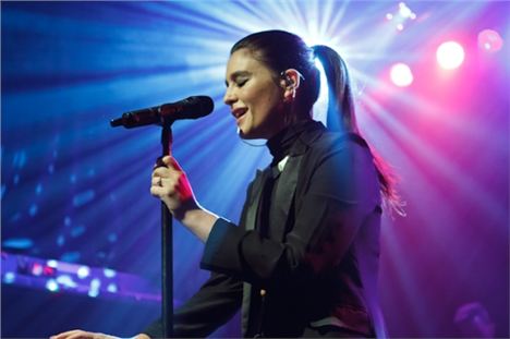 Jessieware-Irving-Plaza-041113-Wunmionibudo-7_541_360