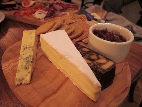 Cheese board (£6)