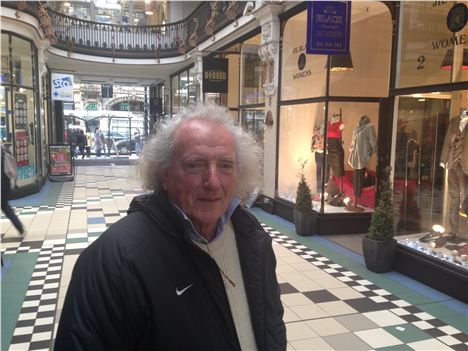 Al Melling in Barton Arcade